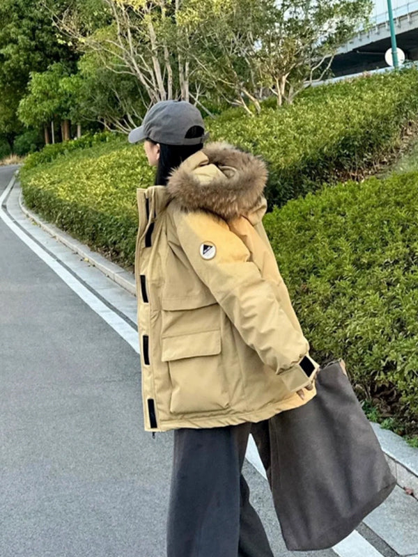 Chaqueta de plumón de longitud media para mujer: corte holgado, engrosada con plumón de pato blanco, estilo parka, inspirada en ropa de trabajo para un uso acogedor en invierno