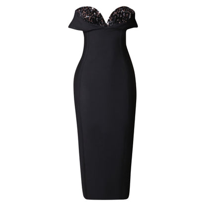 Petite robe noire bustier luxueuse à perles avec coupe ajustée et design sophistiqué