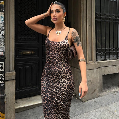 Nuevo vestido sexy ajustado con tirantes finos y estampado de leopardo estilo coqueto D1993550